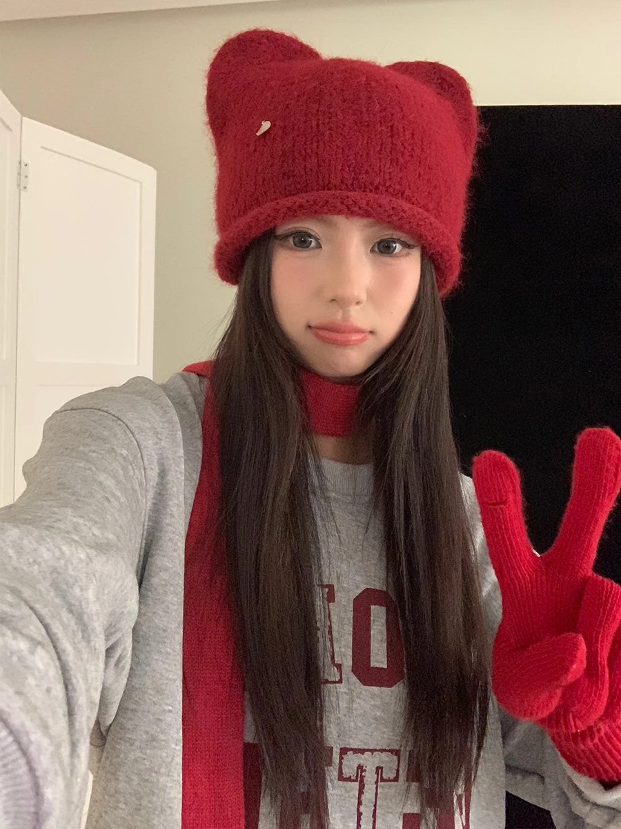 ニット帽を選びすぎて似合わない？可愛い猫耳ニット帽で解決する3つのポイントとは？