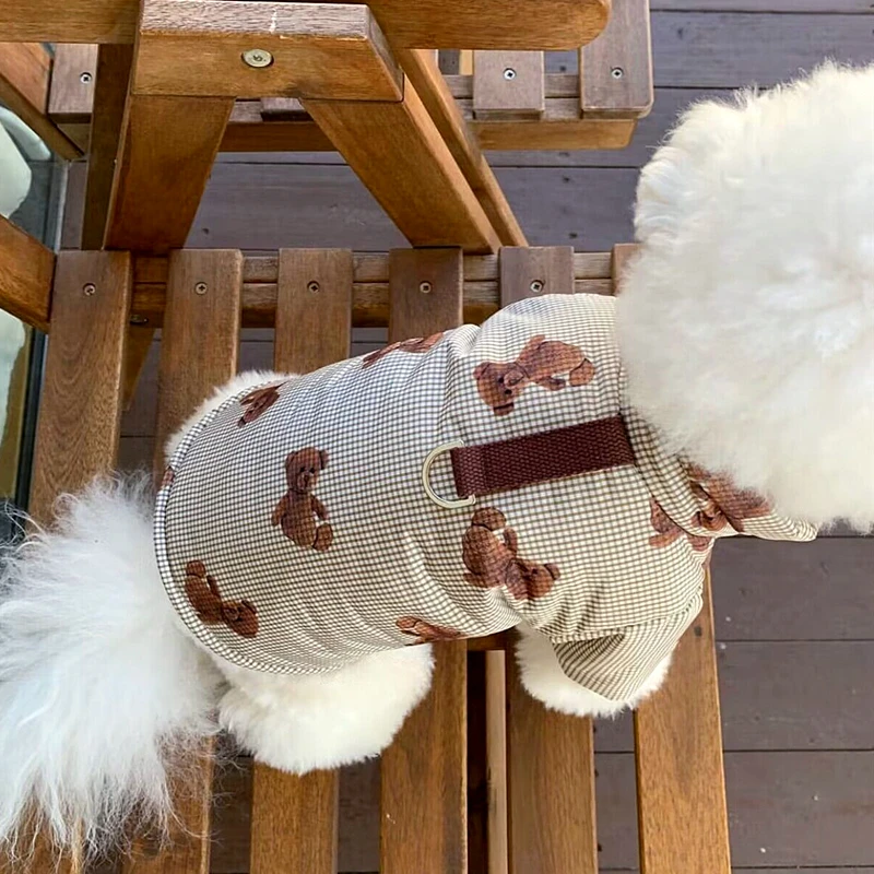 ペット用フリースジャケット：秋冬に最適な小型犬・猫向けの保温着