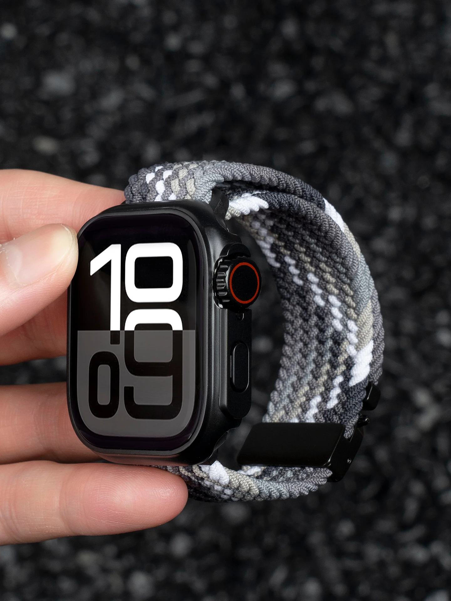 Line通知とApple Watchをどう連携させる？実は表帯の選び方が鍵になる！