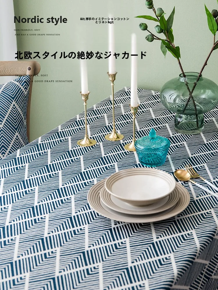 北欧風ダイニングテーブルクロス：長方形コットンリネン風の実用性と設置ガイド