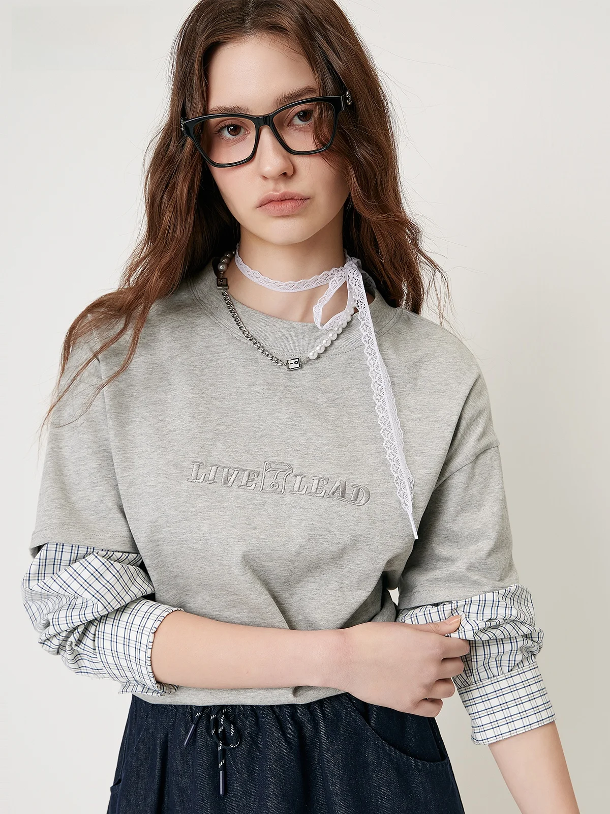 オーバーサイズtシャツ 重ね着 はどうやって着る？リアルなスタイリングと選び方を解説