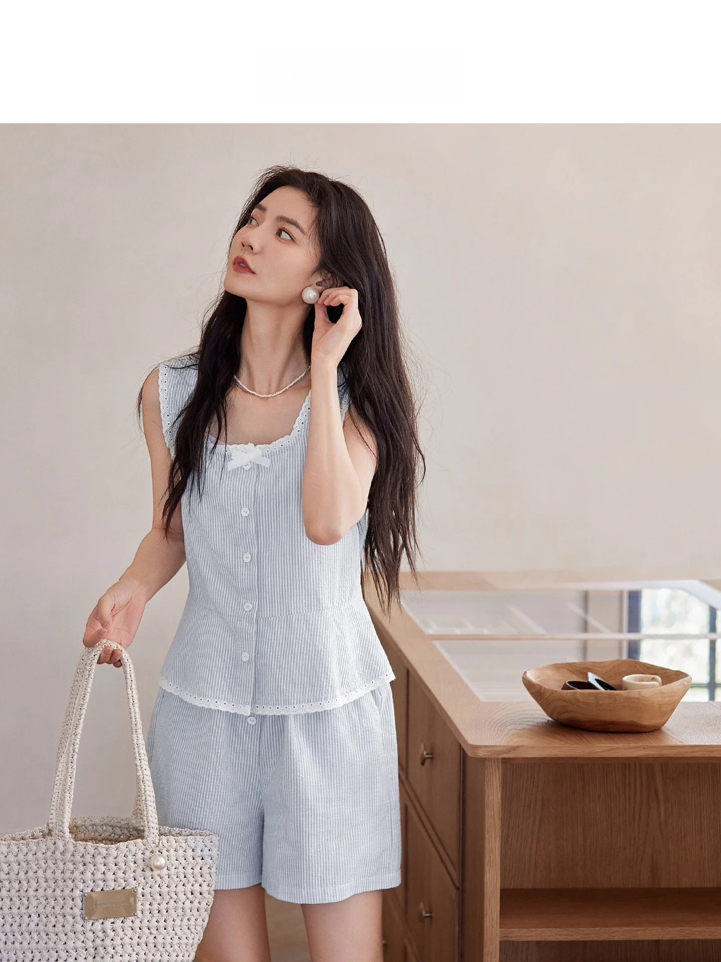 夏のバーベキューに着る服装は、涼しさと自由をどう両立させる？