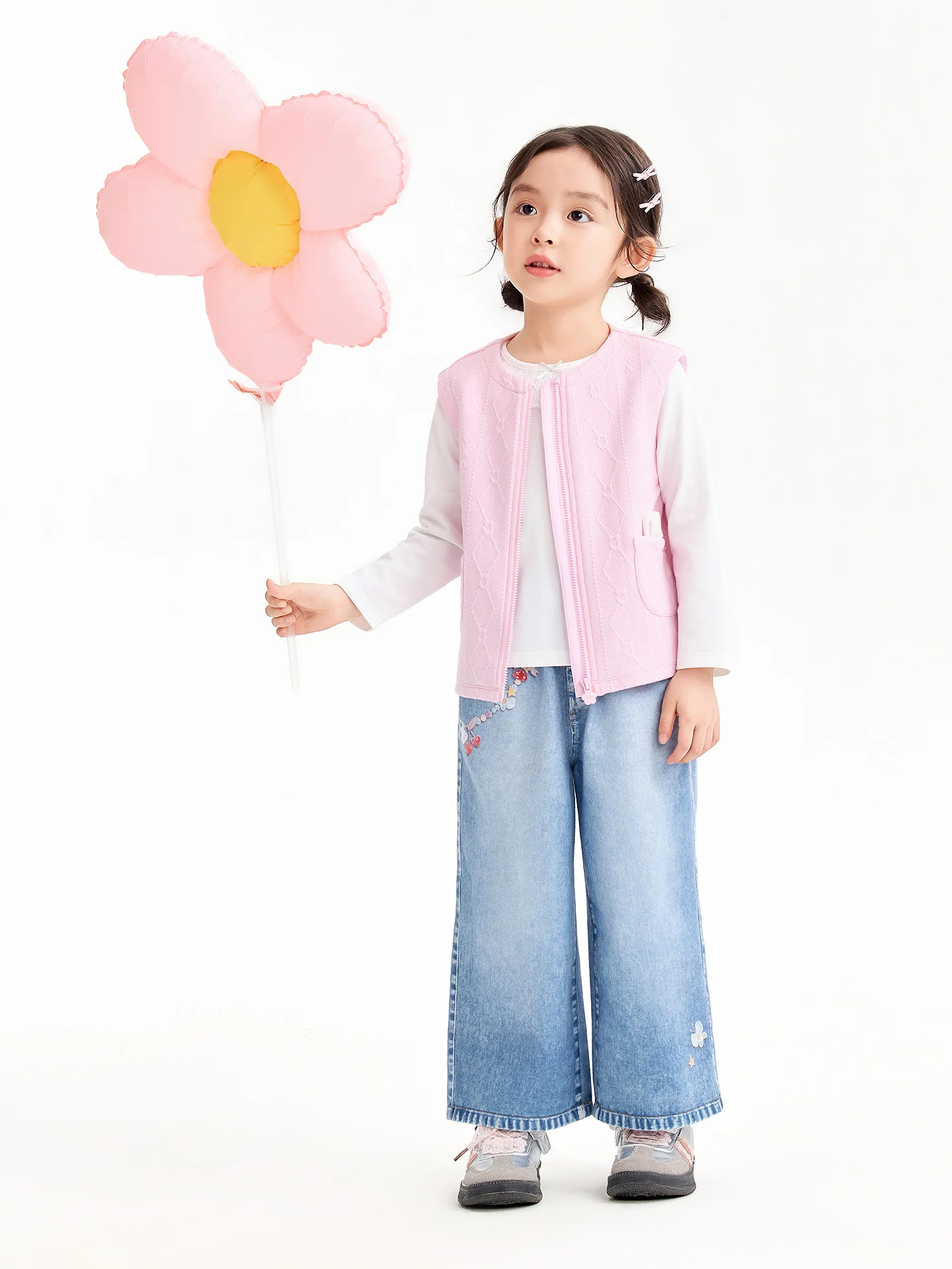 キッズ用デニムパンツ【春用・ゆったり・ストレッチ素材】（セットアップ対応）の着こなしとサイズ選びのガイド
