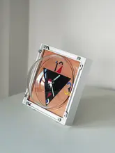 静音型のレトロデザイン バウハウススタイルのテーブルクロック【おしゃれなインテリア・リビング用】