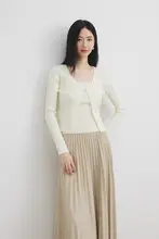 杏色花柄ニットカーディガンとベストのセットアップ（セットアップ対応）