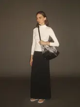 黒のエアレイヤースポーツロングスカート