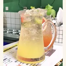 700ml大容量 ガラス製 フルーツティーカップ【持ち手付き・冷飲対応・厚手】