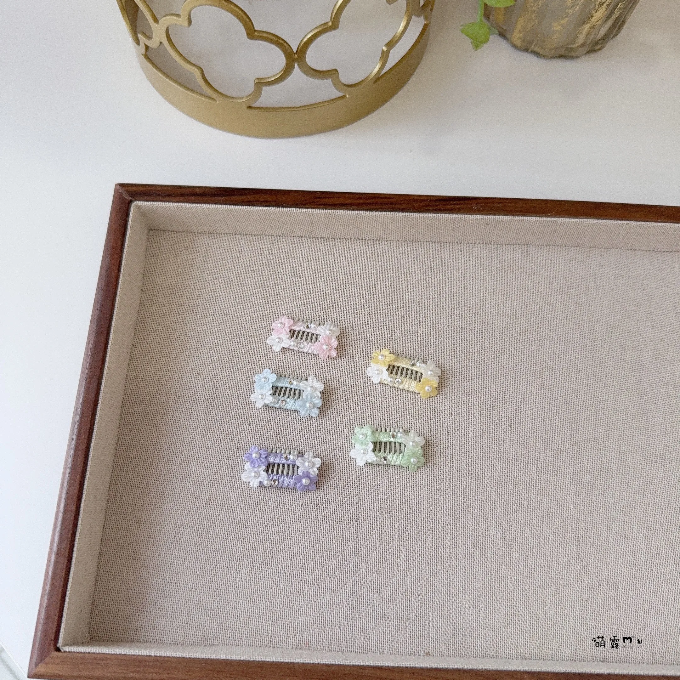 ペット用手作りミニ花柄ヘアクリップの実用性と使い方