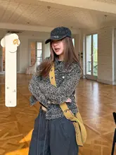 ヴィンテージ風洗い加工レオパード柄デニムジャケット【秋用・フィット感あるデザイン】
