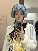 おしゃれなシリコン吸盤式スマホスタンド【iPhone対応・個性的デザイン】