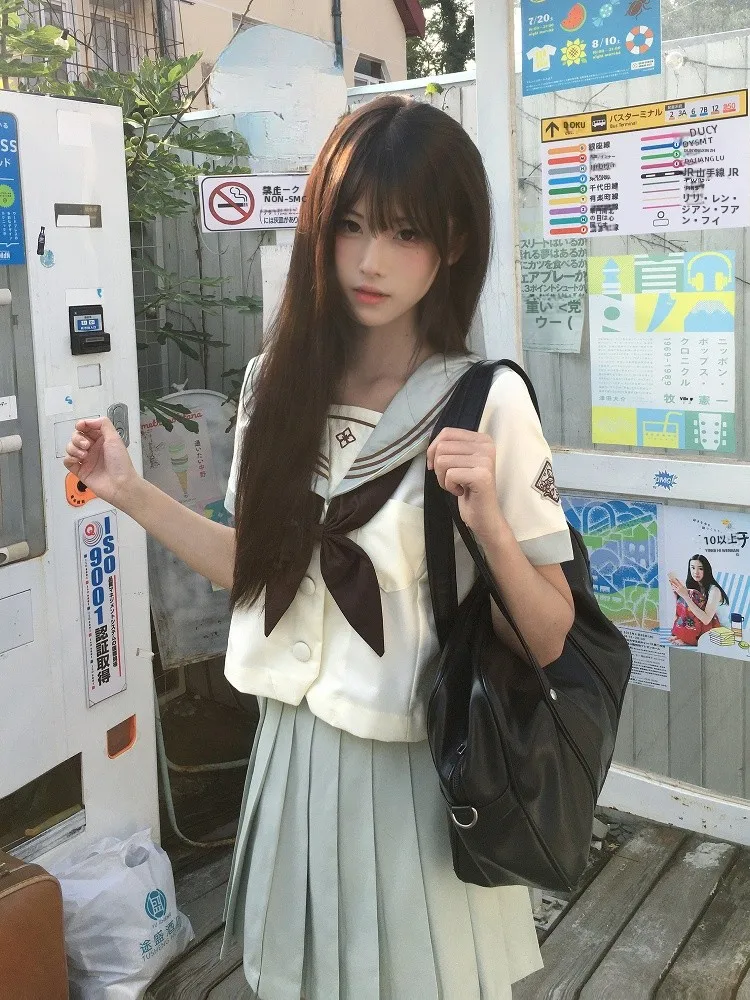 小学生修学旅行に合う服は水色のセーラー服がベスト？その理由と選び方を徹底解説