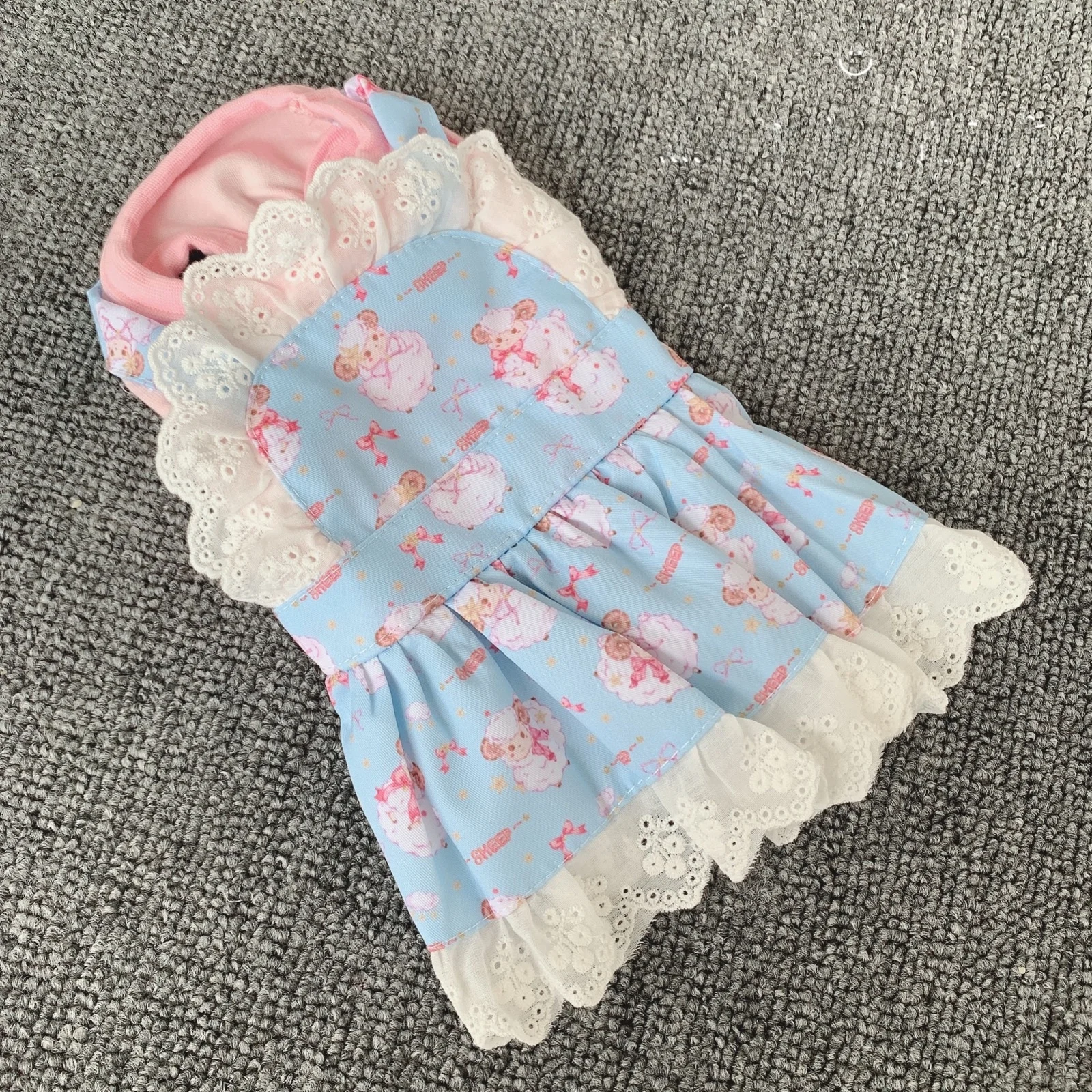 ペットのロリータスタイルを実現するには、どんな背心風サロペットドレスがおすすめ？