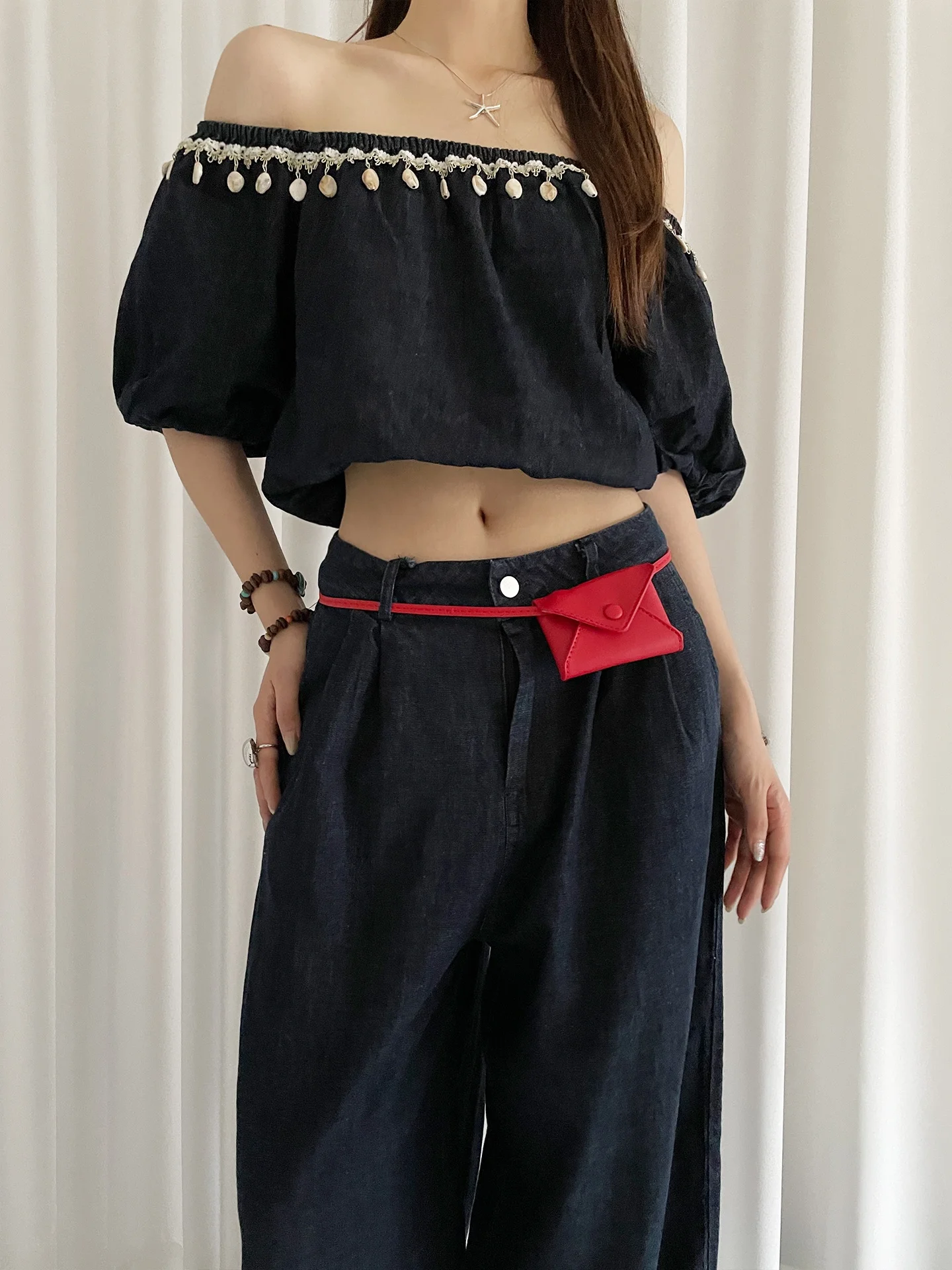 2wayミニショルダーバッグはどんなもの？カジュアルコーデに合うおすすめアイテムとは？