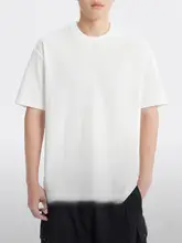 クール感のある半袖Tシャツ【蜂巣模様・ホワイトプリント・ラウンドネック・メンズ用】