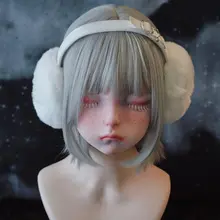 ハートデザインの手作り毛糸耳あて【白・保温性・秋冬用】