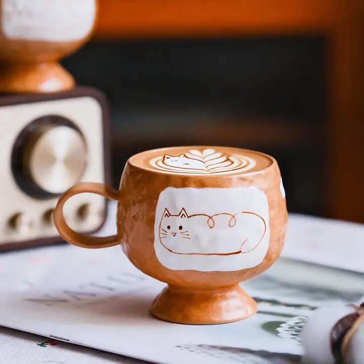 かわいらしい猫デザインの陶器製コーヒーカップ【おしゃれで使やすい・家庭用】