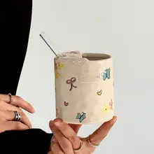 蝶結びデザインの陶器製ハンドカップ【夏用・水・茶・コーヒー・ジュース用】