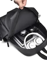 撥水素材のミニバックパック【シンプルデザイン・男女兼用】