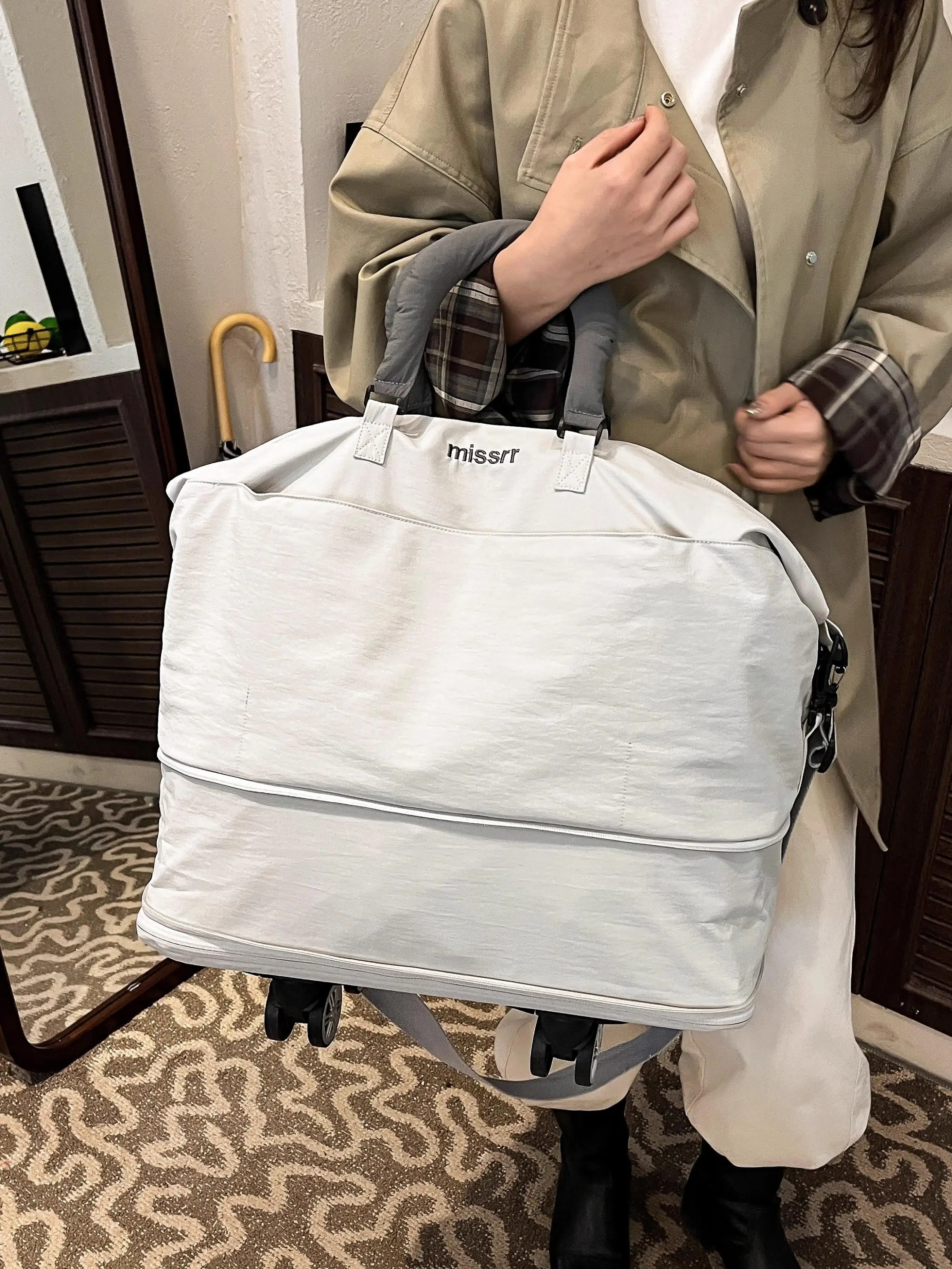 1泊旅行 バッグ レディース に何が大切？「耐久性のあるキャリーバッグ」が解決するリアルな悩み
