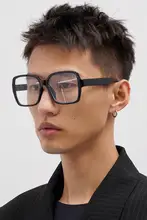 スタイリッシュなブラックフレームのレトロデザイン男性用ブルーライトカット眼鏡
