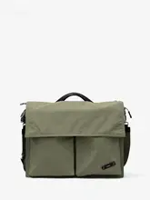 デザイン感あふれるショルダーバッグ【斜め掛け・手提げ・スタイリッシュ】