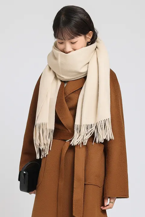 水波纹デザインのリバーシブルカシミヤコート【ウィメンズ】