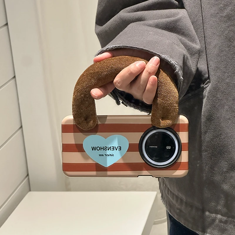 スマホケース ショルダー 全機種対応 どうやって選ぶか？春の新作手提げタイプが解決するリアルな悩み