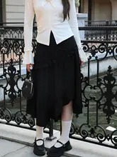 ドレープ感のある黒の不規則Aラインスカート【秋用・ハイエンドデザイン・大きいサイズ】