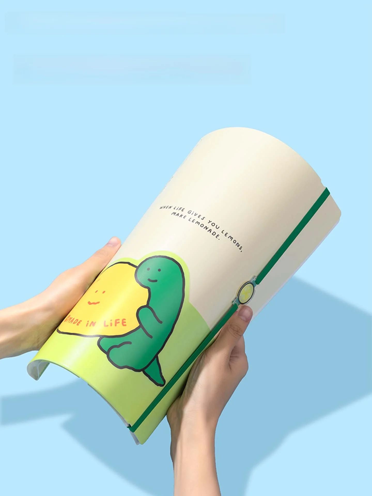 小学校書類整理用A4バインダー【恐竜柄・カラフルデザイン】の実用性と保管効果