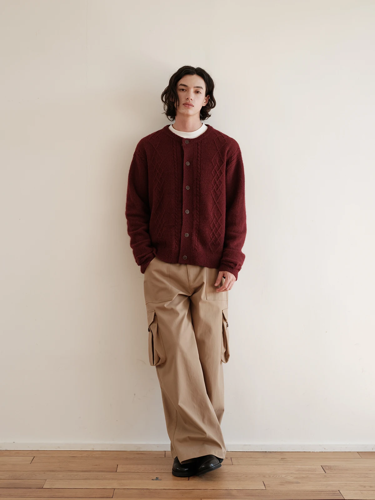 maroon color と red の違いを知れば、ニット 網目 で失敗しない冬のスタイルが見つかる！