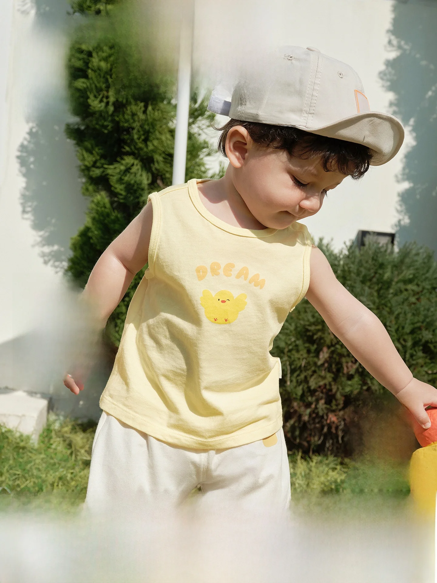 子供用半袖Tシャツ バラ巴拉 レッドとイエロー デザインプリント 夏用 セットアップ対応