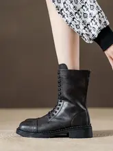 擦れた色合いのレトロなスクエアトゥ本革マーチンブーツ【中筒・ライディングブーツ・太ヒール・レースアップ】