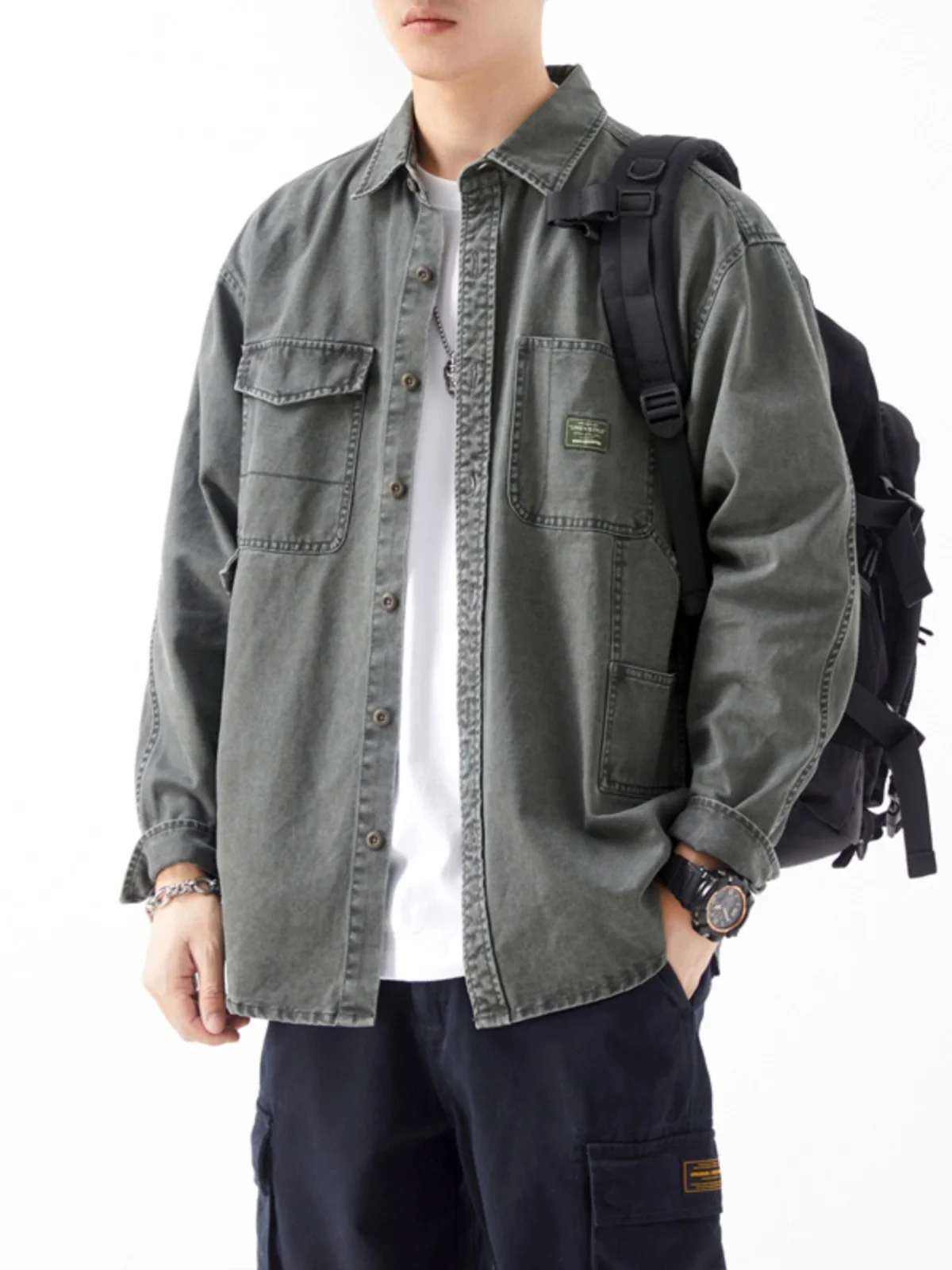 40代から50  代にかけて着るシャツは、どう選ぶ？