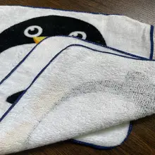 小さなペンギンデザインのコットンフェイスタオル【極上の柔らかさ・ハンドタオル】