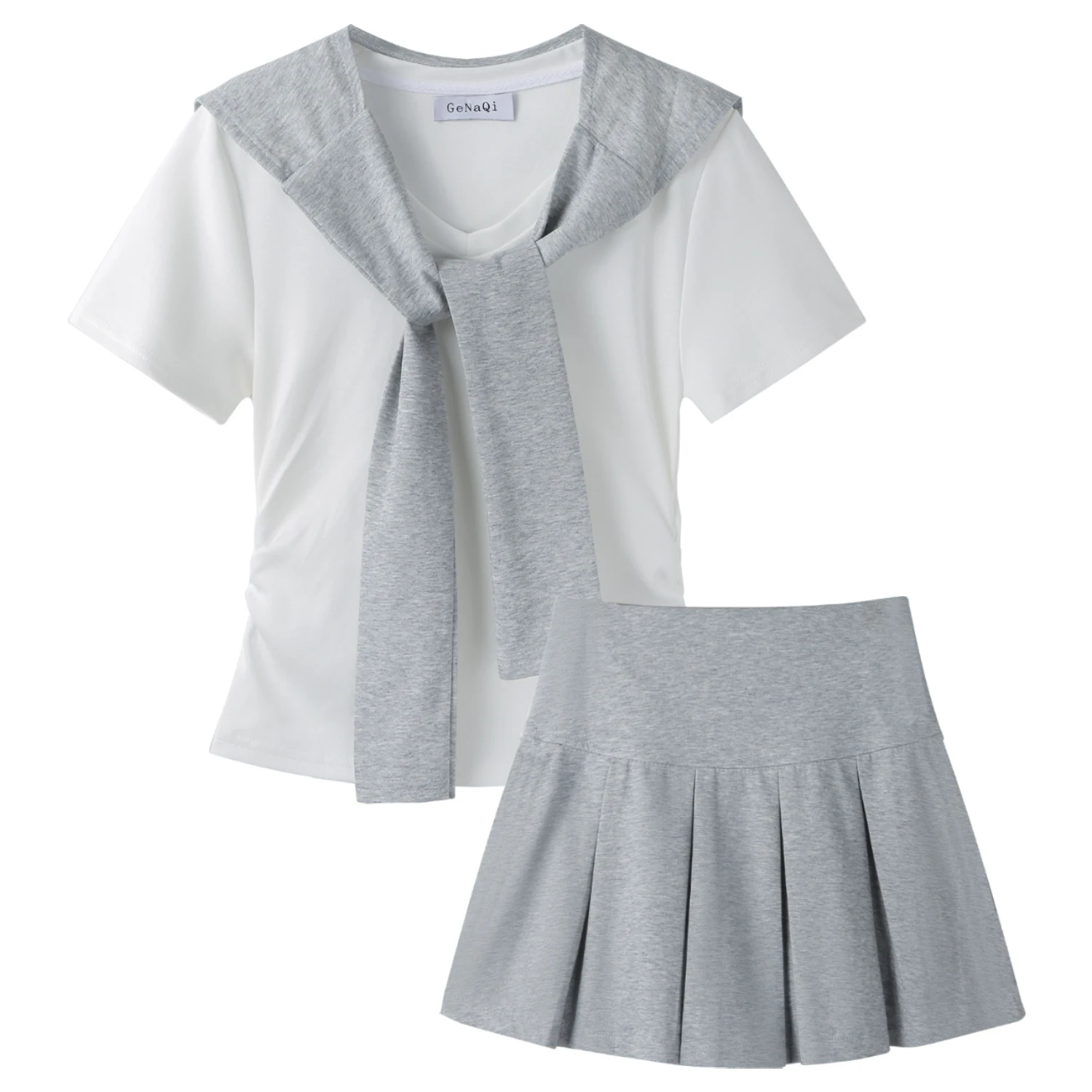 女子高生の夏服に何を選びたい？通学にぴったりなカジュアルスタイルの秘密