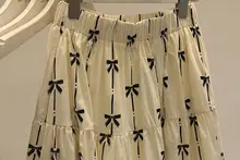 魅力的なウエストゴム花柄ロングスカート【春夏用・フレアデザイン】