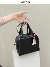 真皮製のスクエアショルダーバッグ【女性用・斜め掛けタイプ】