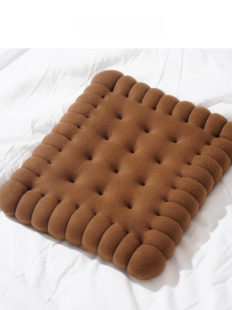 もっちりクッションとは？クッキー型クッションがもっちょりとしたくつろぎを届ける理由