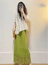 フレアデザインの百褶短袖Tシャツ【ラクな着心地・不規則裾・女性用】