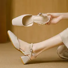 粗ヒールとスカートにぴったりなサンダル【女性用・夏用・ファッション】（セットアップ対応）