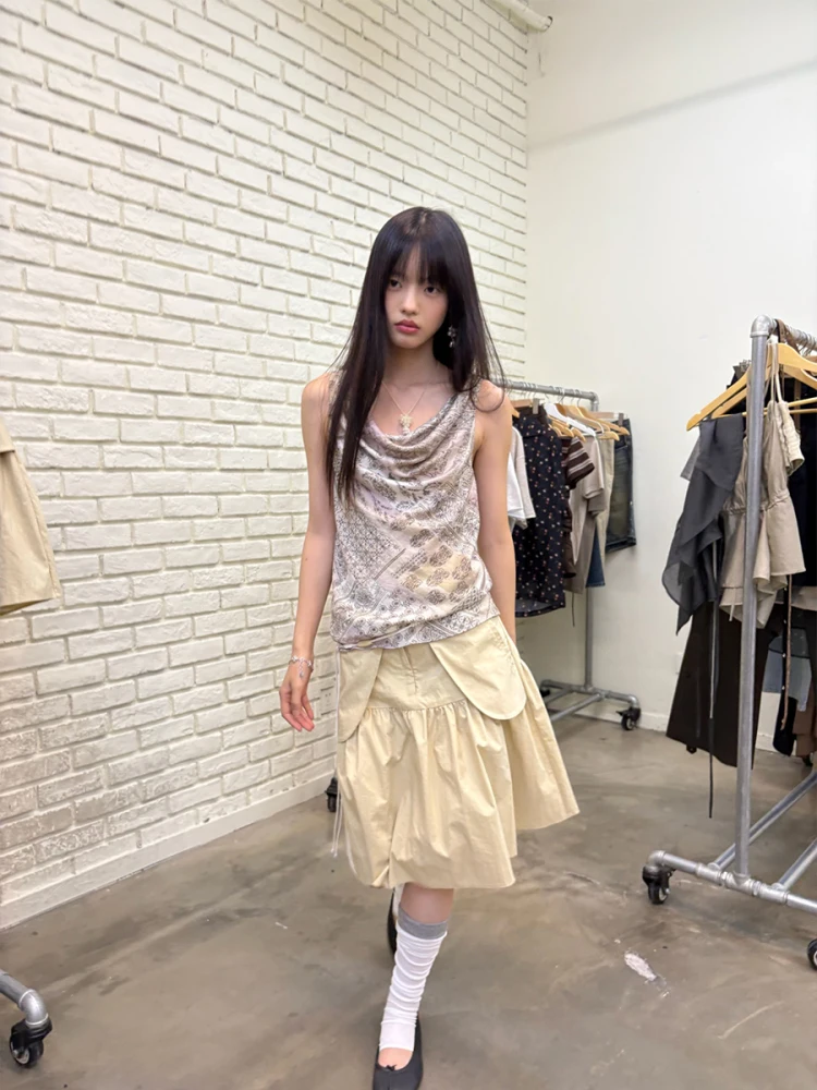 クール女子が選ぶ、夏の1枚としてどうすべきキャミソールは？