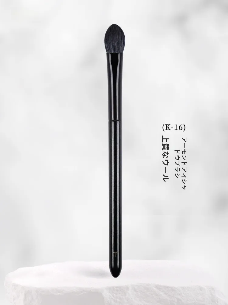 小胖丁K16動物毛中型ソフトアイシャドウブラシ：腫れぼったくなる原因を防ぐための最適な使用法