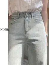 浅い色合いのスリムワイドレッグデニムパンツ【ハイウエスト・ストレート・フィット】