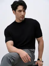 ビジネス向けの高級感ある黒の丸首ショートスリーブTシャツ【アイスシルク・夏用・絹素材】