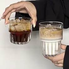 デザイン性の高いアクリル製マグカップ【カフェスタイル・重ねられる・アイスラテ用】