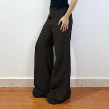 ストライプ柄のスリムストレートパンツ【フィット・カジュアルスタイル・女性用】（セットアップ対応 ）