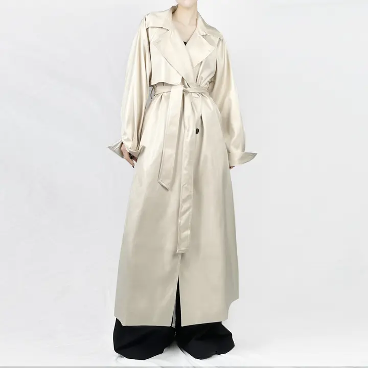流光デザインの高級ロングトレンチコート