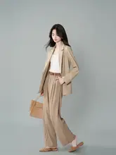 カジュアルなデザインのカーキ色ルーズフィットジャケット【ビジネス・通勤対応・長袖】