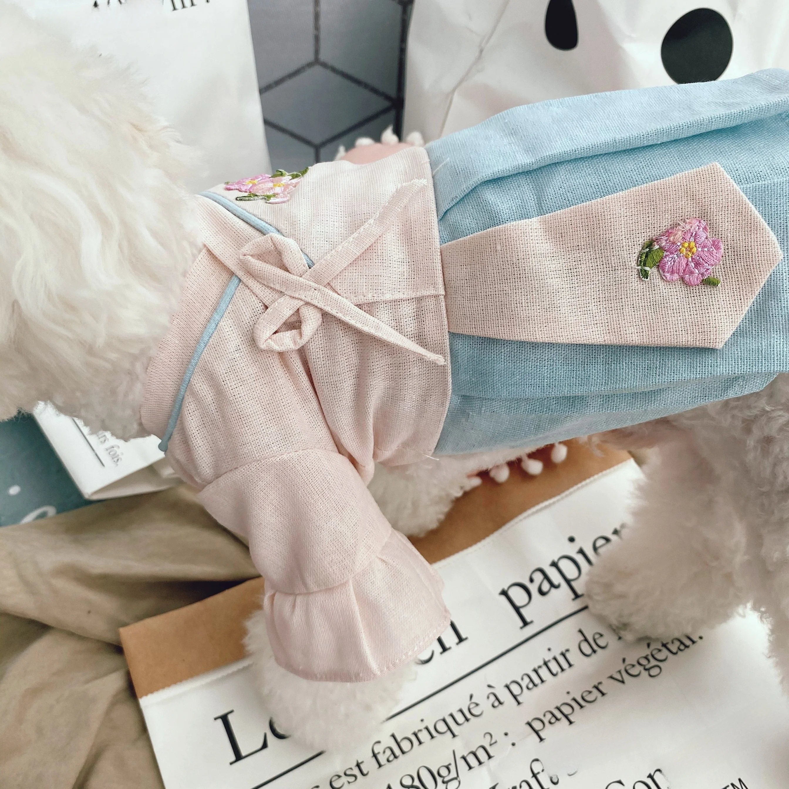 ペット用衣服 唐装スタイル犬服：かわいいプリンセスデザインで中国風ファッションを実現