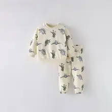 男の子用 トレーナーとパンツのカジュアルコーデ【恐竜デザイン・丸首・秋春用】（セットアップ対応）